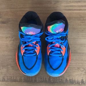 Nike Kyrie infinity SE photo blue/black Dm3894- 4-10 grade school shoes